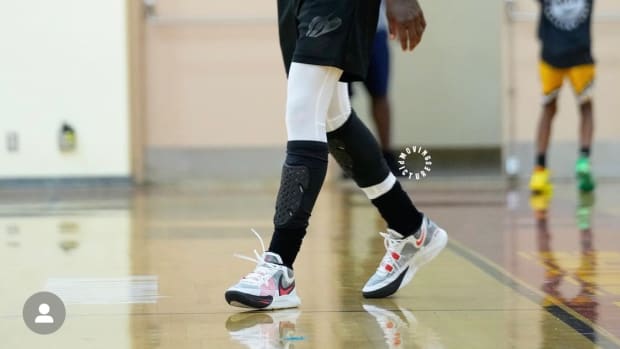 Brooklyn Nets point guard Kyrie Irving debuted the Nike Kyrie 9 yesterday in Los Angeles, California. The Nike Kyrie 9 could be Irving's last signature sneaker with Nike.